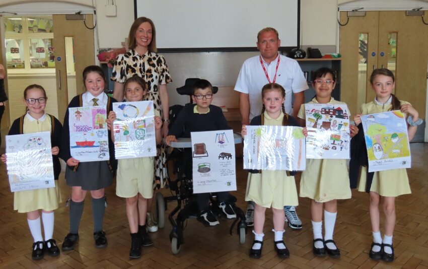 Image of Churchtown Primary pupils create artwork for Botanic Gardens Family Fun Day
