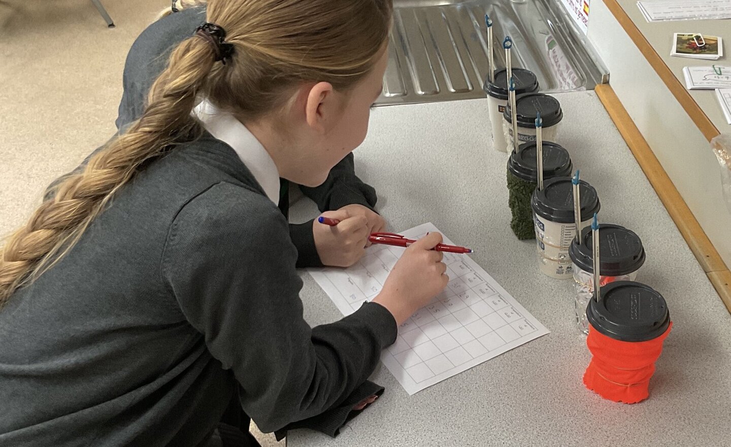 Image of What are conductors and insulators?