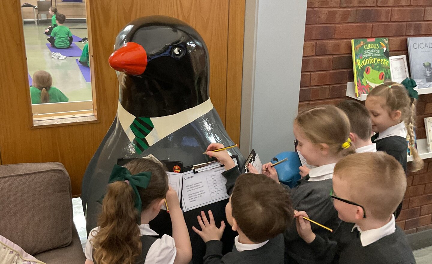 Image of Year 1-Science-Material hunt 