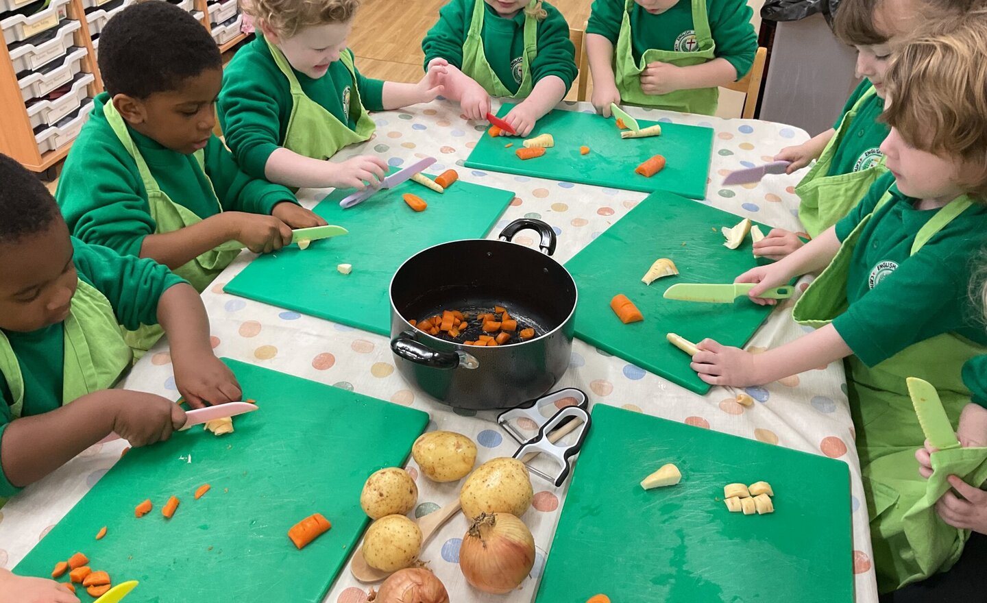 Image of Making Vegetable Soup in Nursery B
