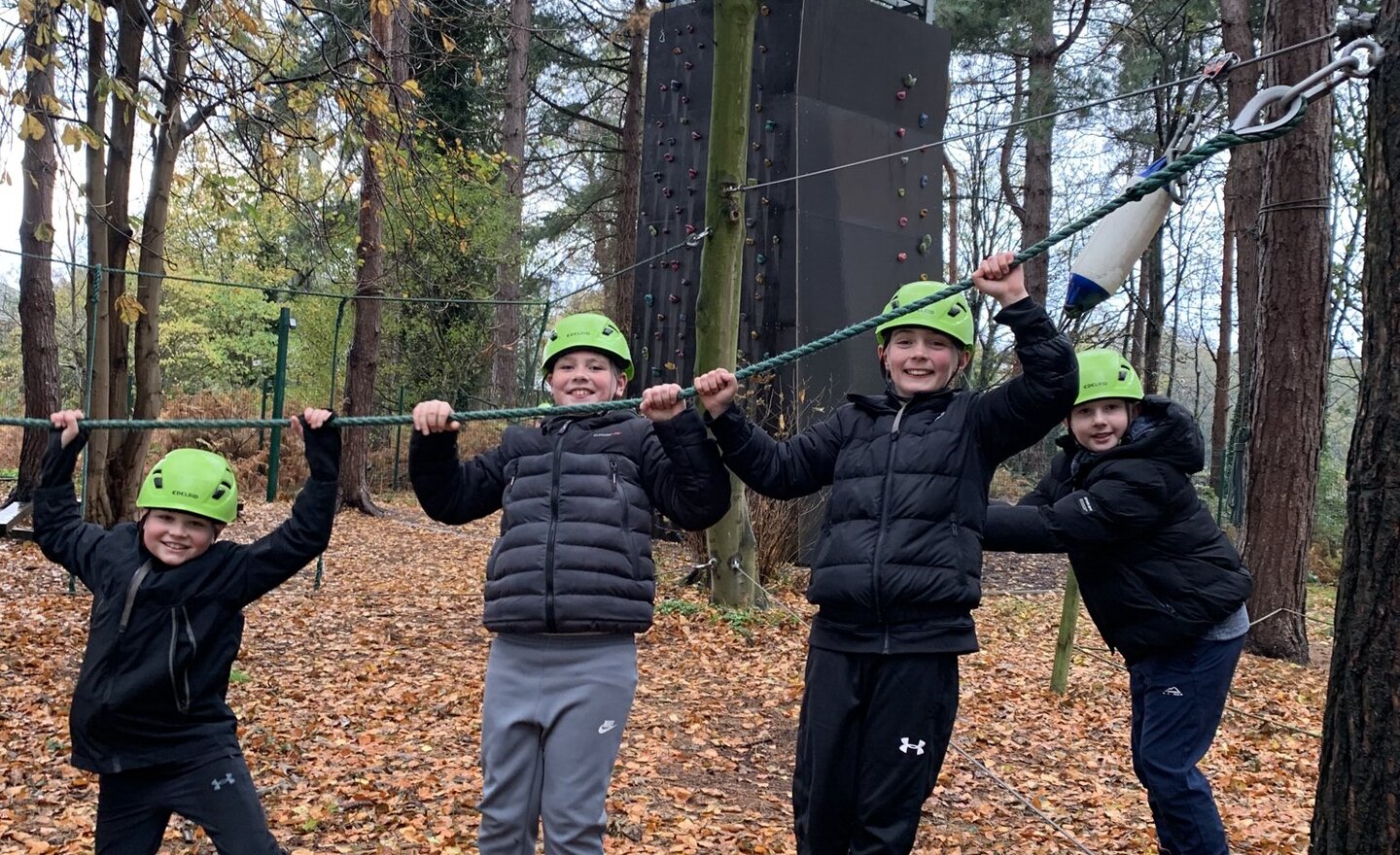 Image of Dat one of CHET