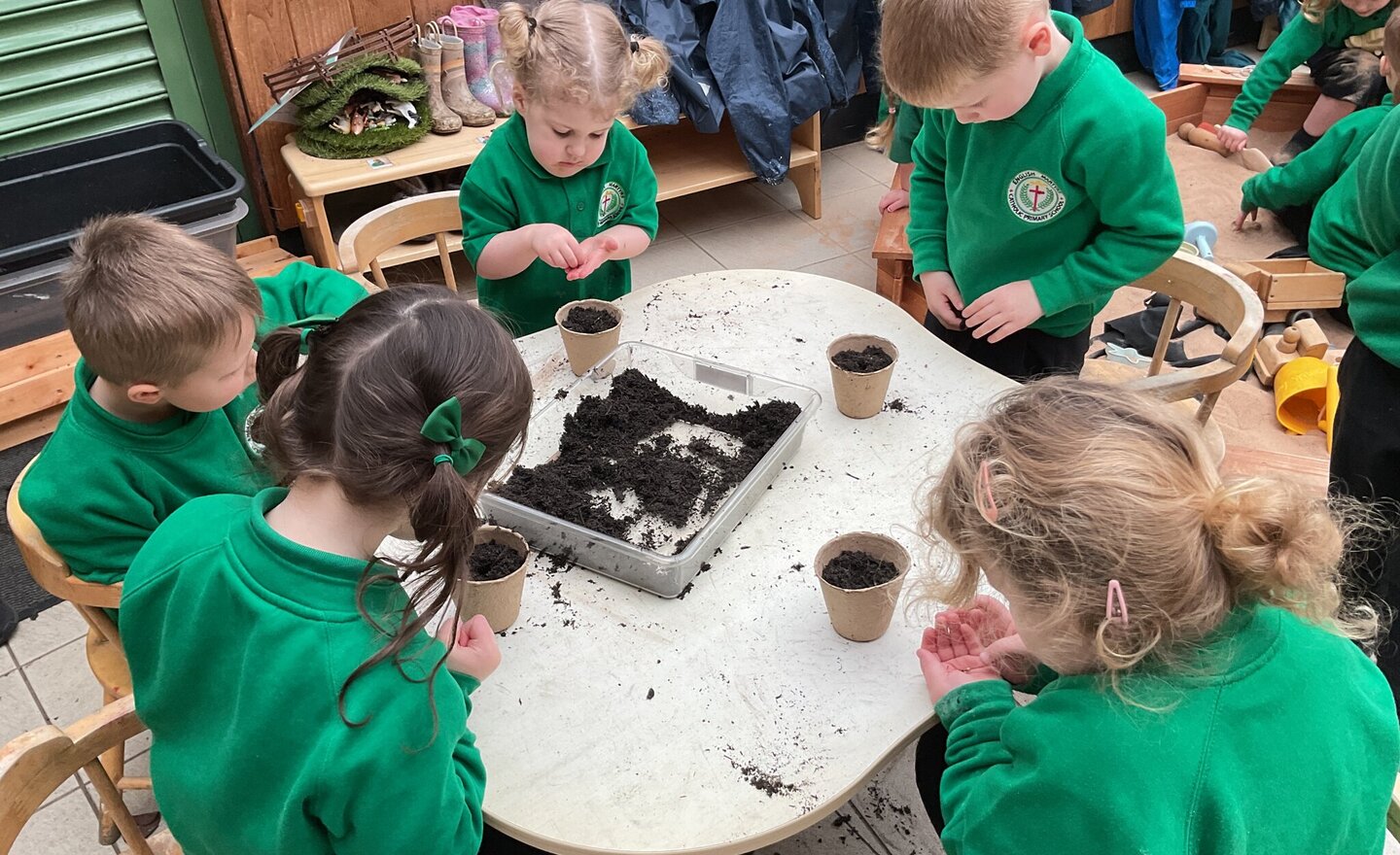 Image of British Science Week in Nursery A