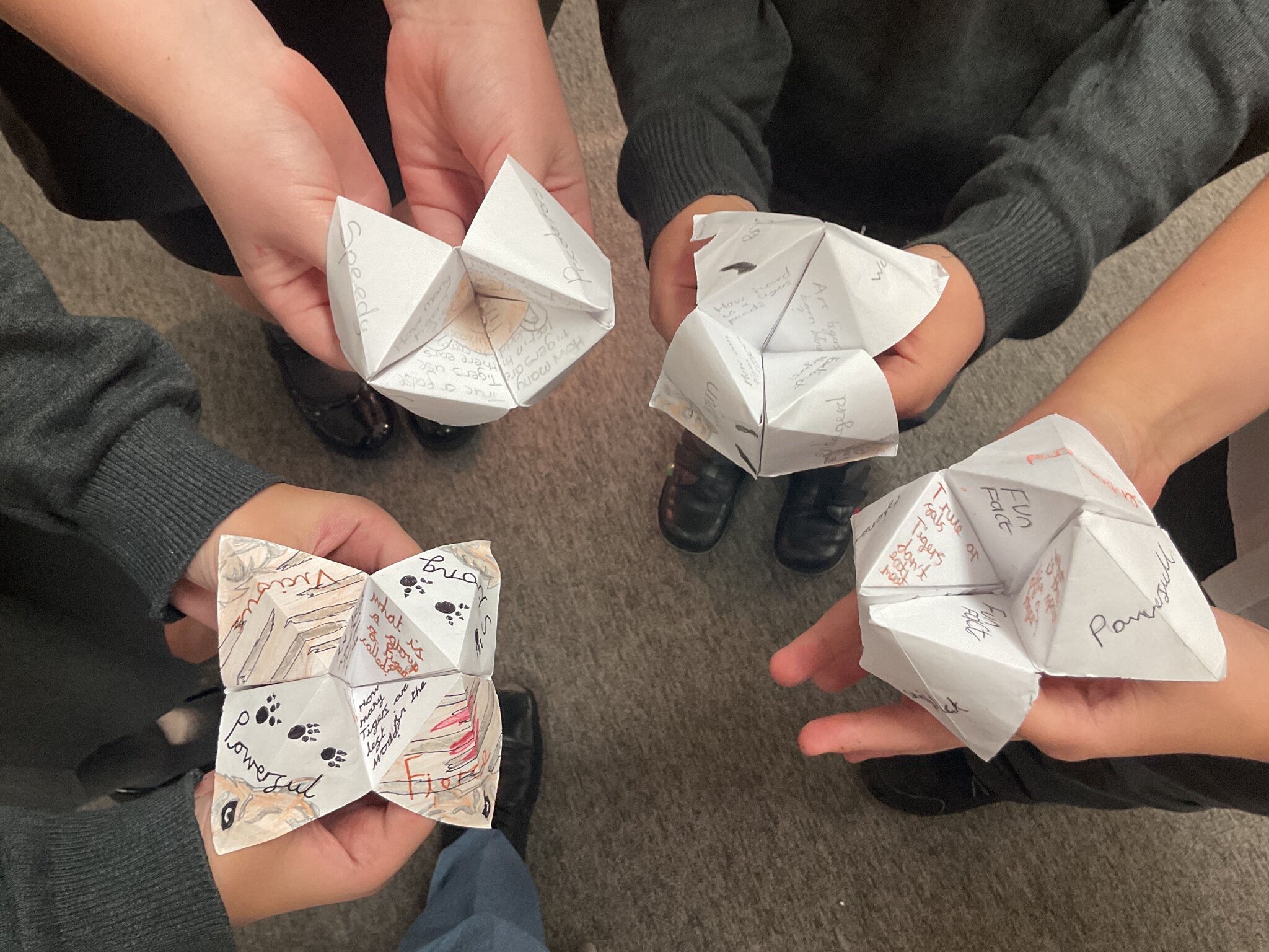 Image of Origami ‘Chatterboxes’ in English. 