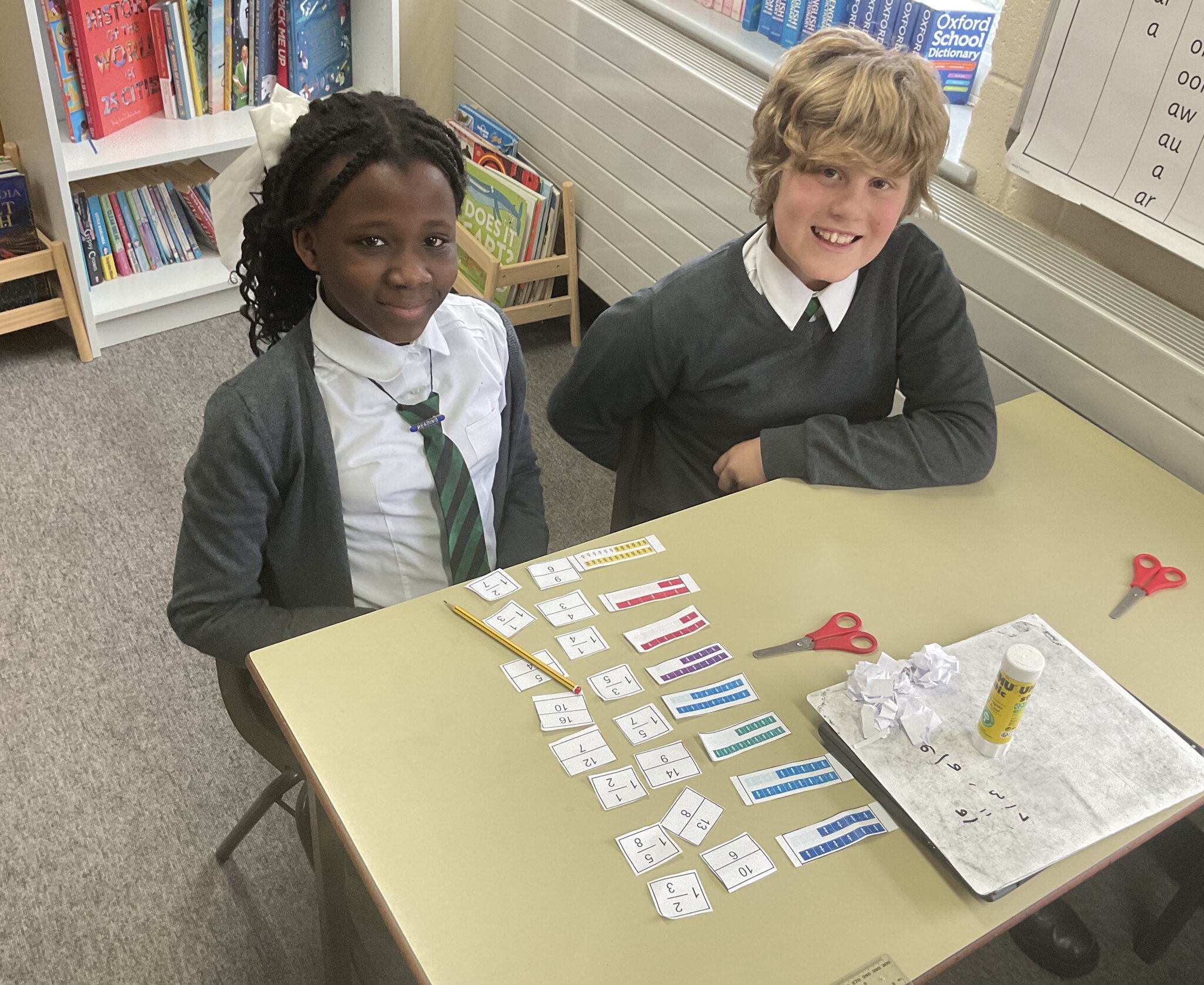 Image of Recognising mixed numbers and improper fractions