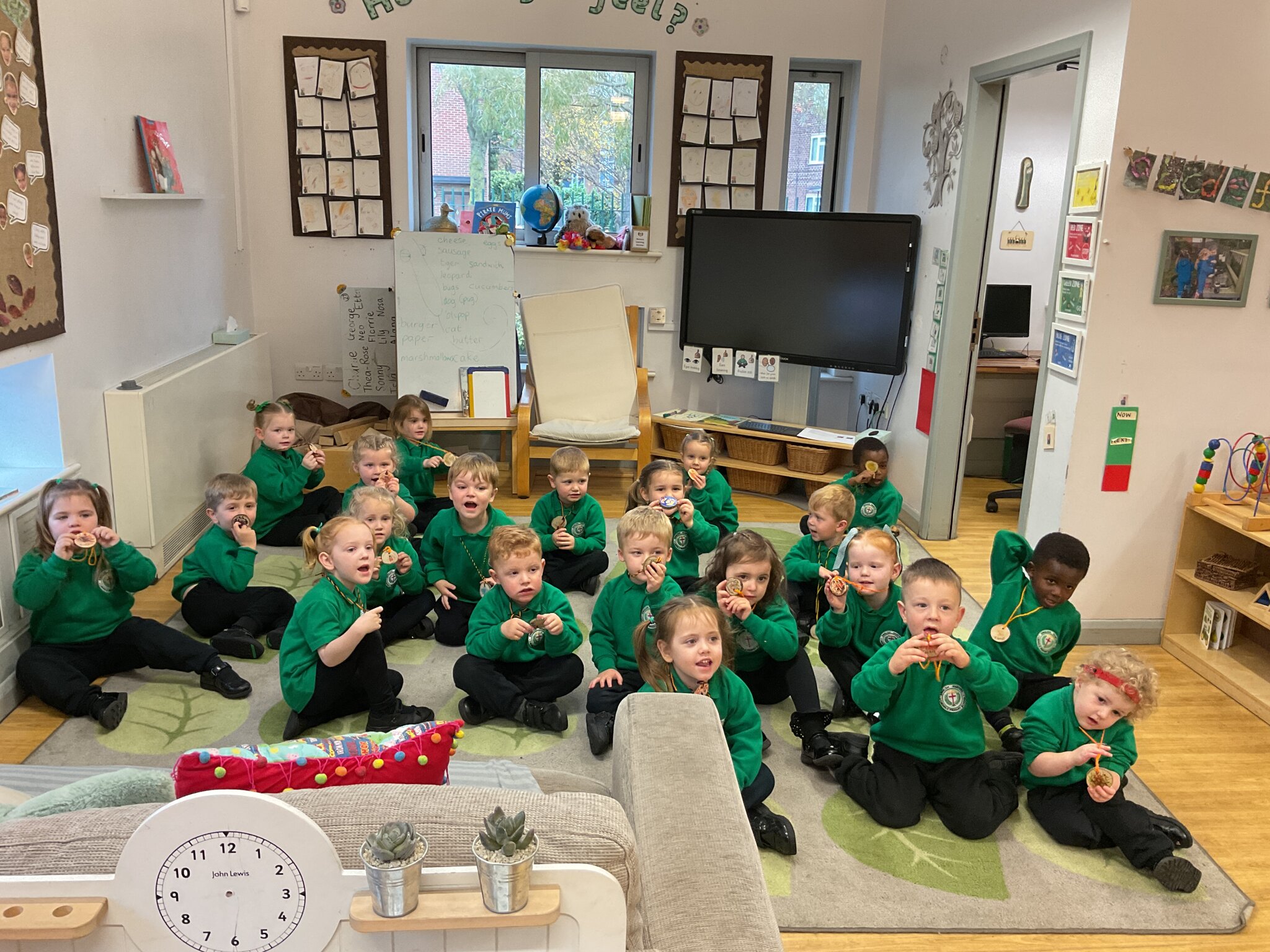 Image of Badge Making in Nursery A