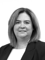 Alison Earnshaw-Akers
