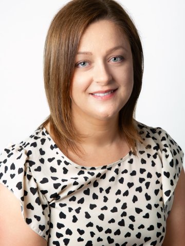 Miss Amie Dobbs