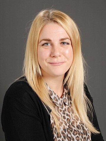 Mrs Emma Paris-Unsworth