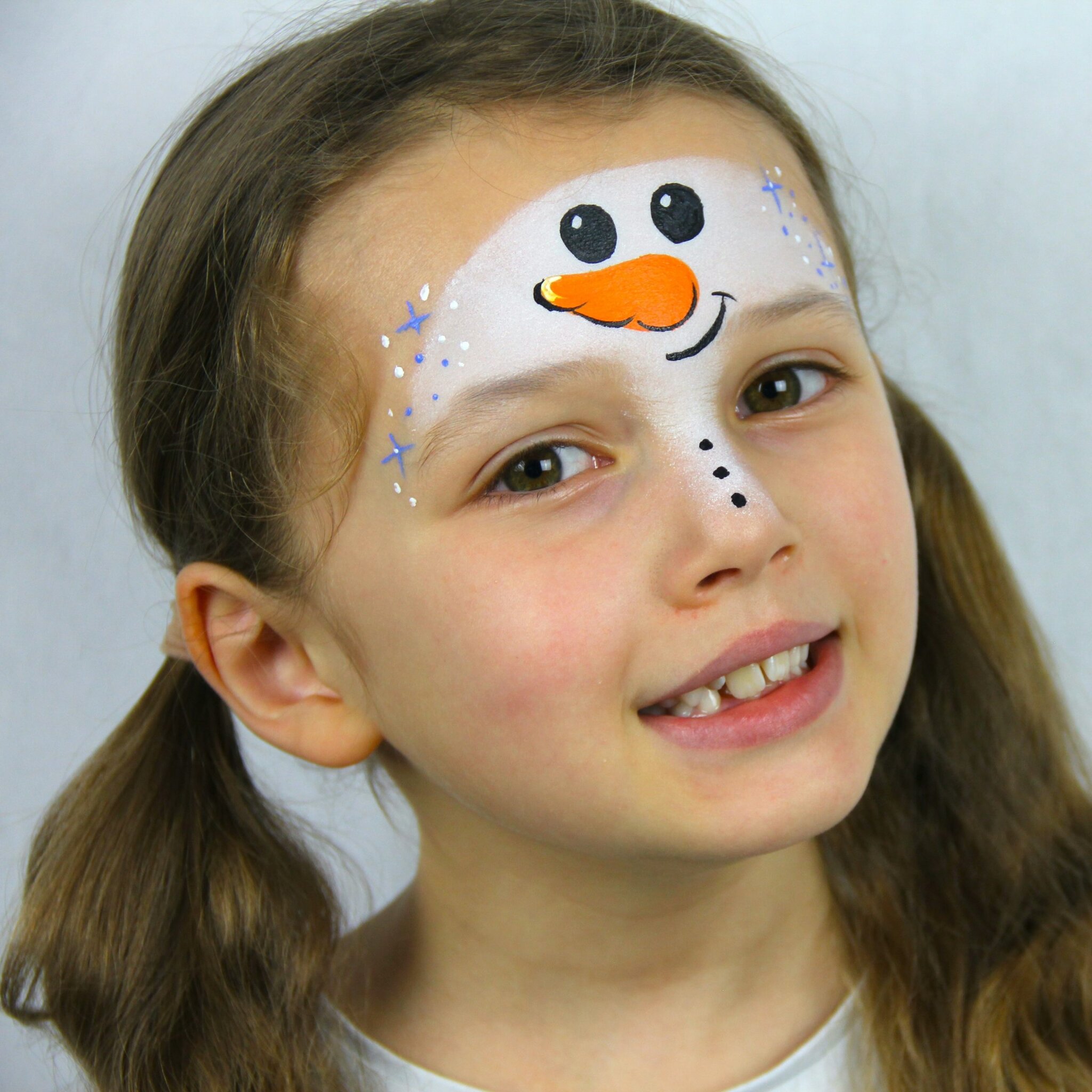 Image of Christmas Face-painting 0800 - 0815