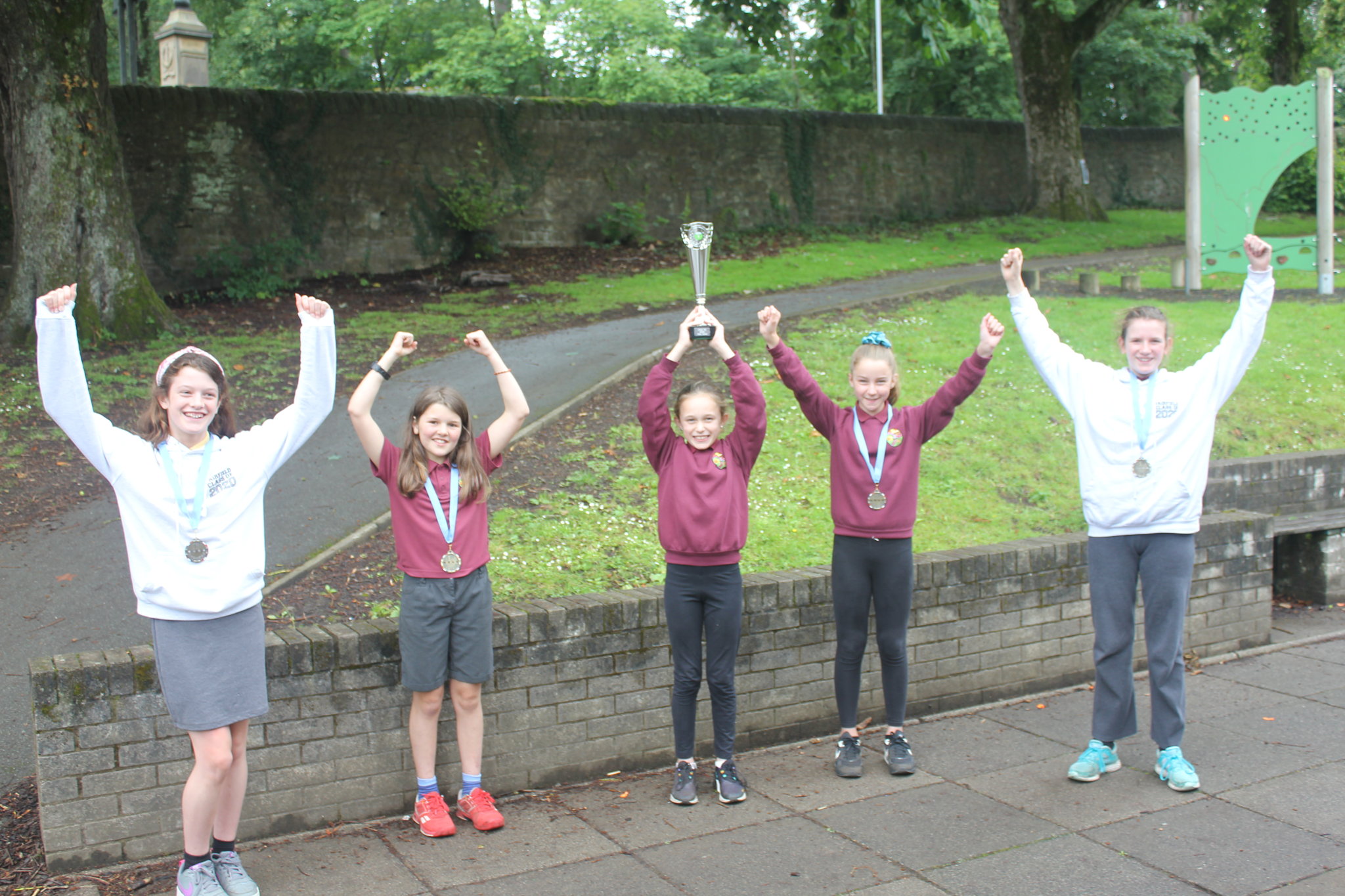 Image of Year 6 Girls County Cross Country Champions!