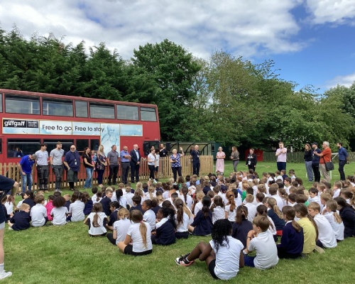 Image of Bus opening