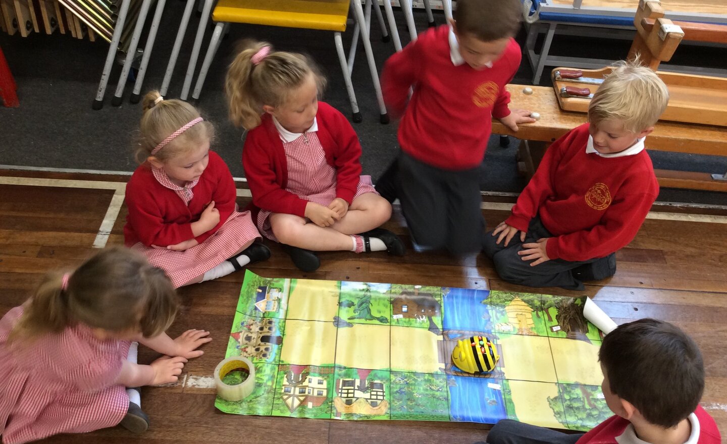 Image of Which way should the Bee-bot go?