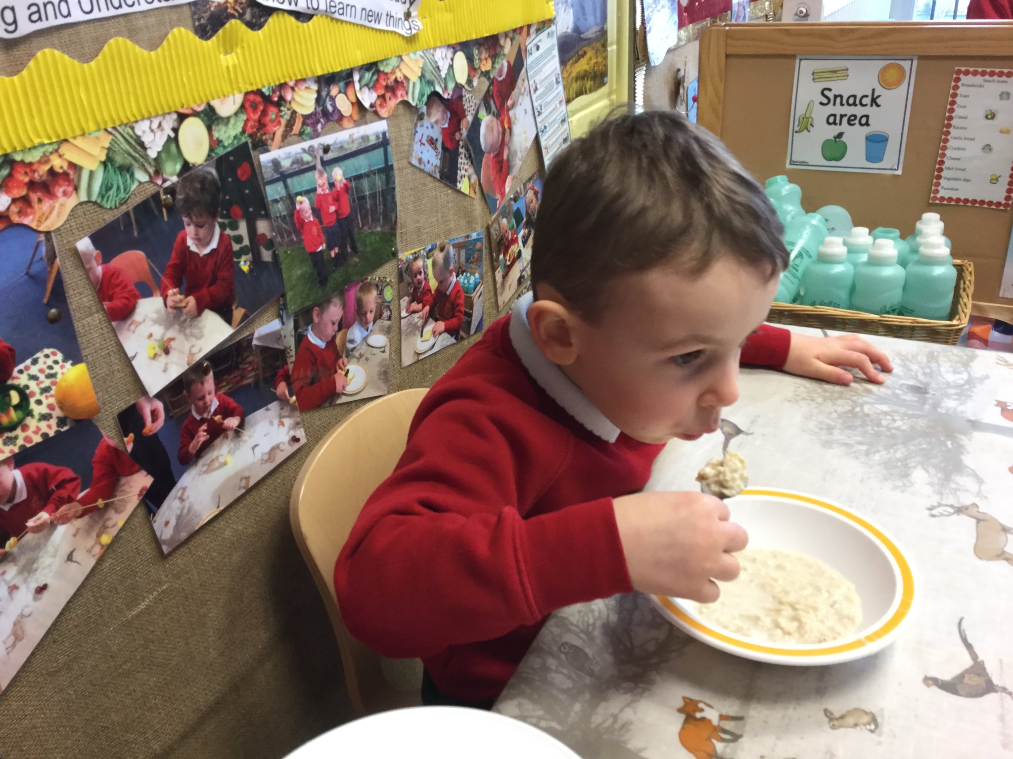 Image of Who likes porridge?