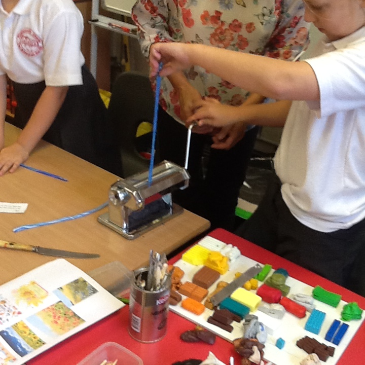 Image of Art Week - Sculpting with artist Gill Gosford
