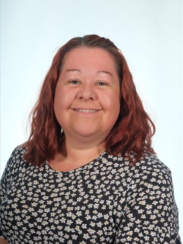 Mrs S Cooke