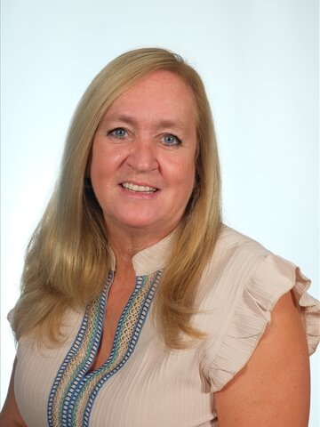 Mrs A Crossley