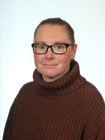 Mrs S Huxley