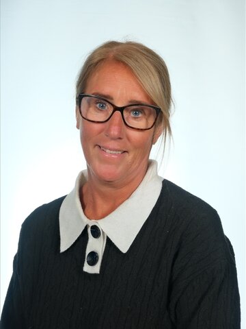 Mrs J Lyth