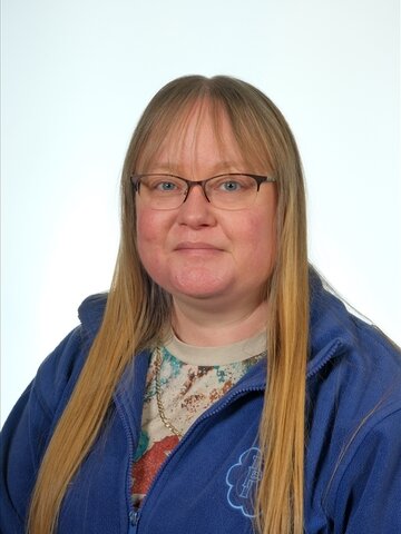 Ms M Oates