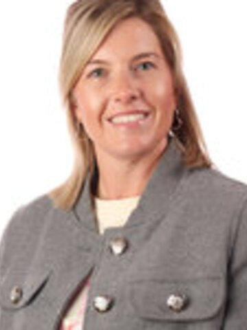 Mrs Tanya Fennesy