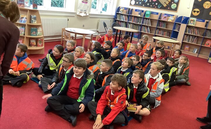 Image of Y5 Library Visit
