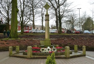 Image of Year 3 trip to Astley Park Cenotaph