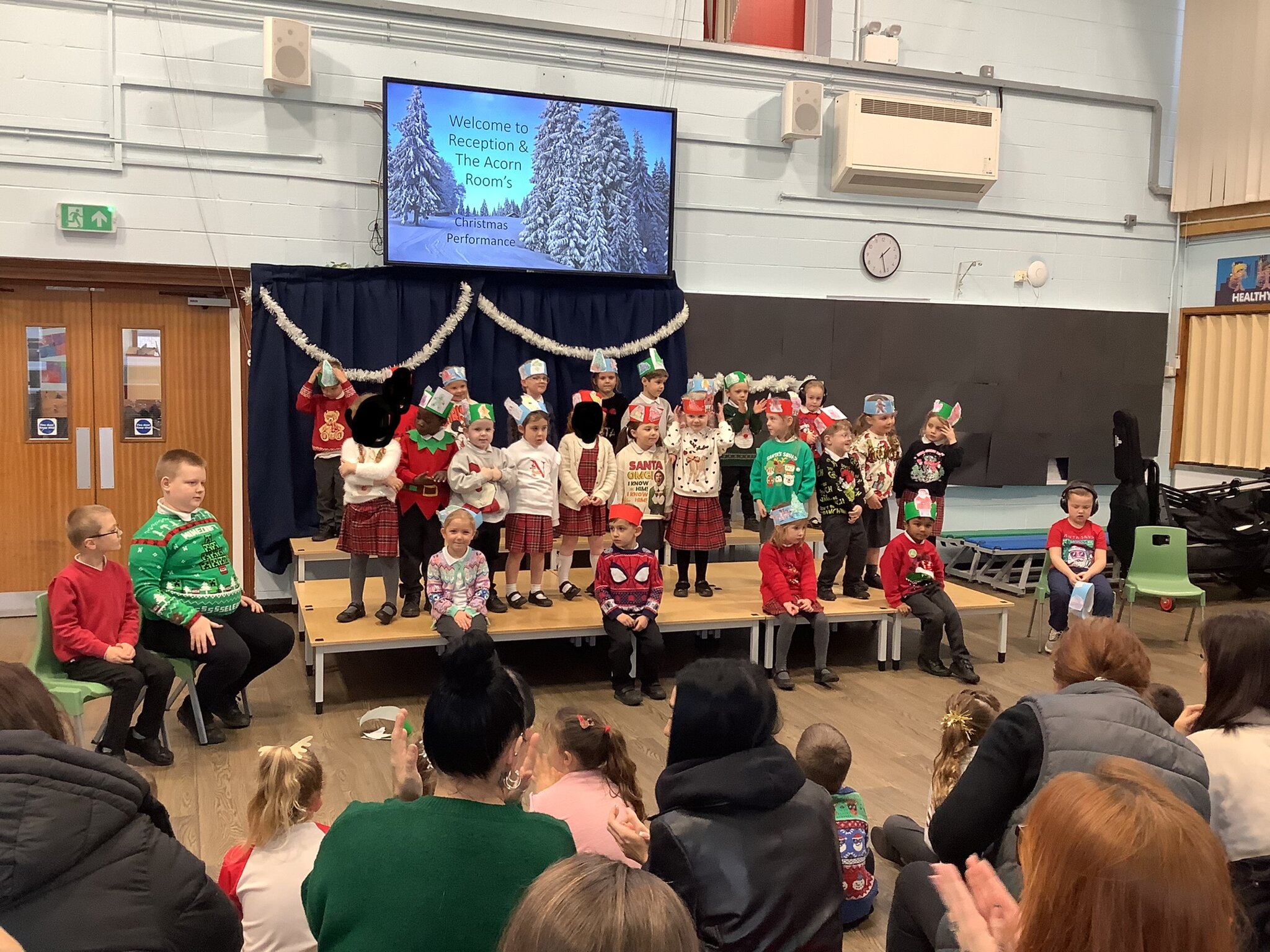 Image of Reception’s festive family afternoon