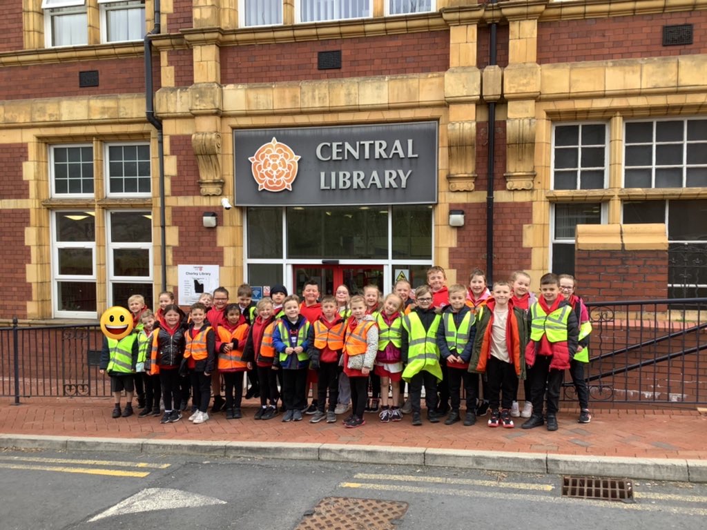 Image of Year 2 Library Visit 