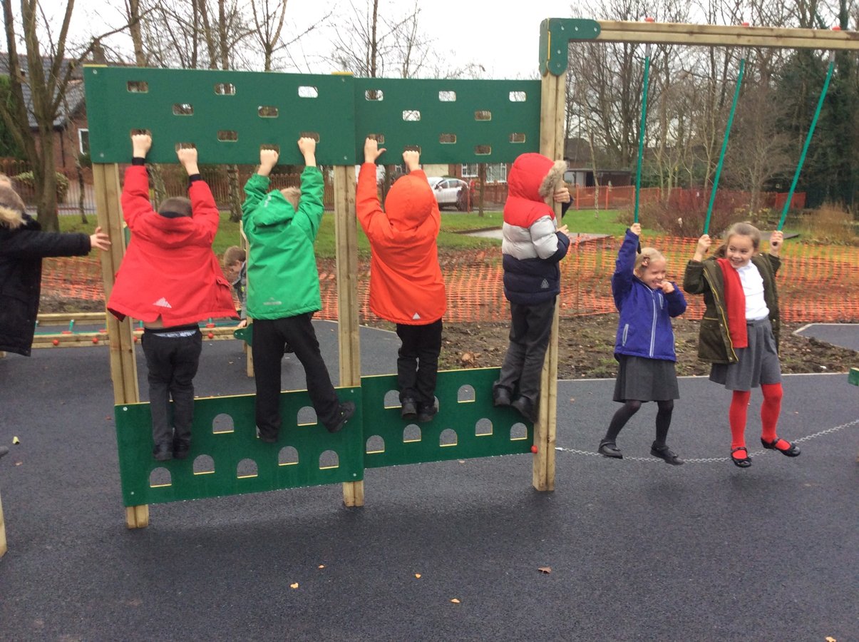 Image of Key Stage 1 Playground Fitness Trail! 