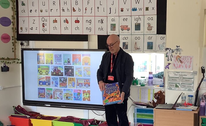 Image of Author Mike Brownlow Visit