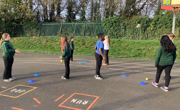 Image of Year 5 are hitting it for six!