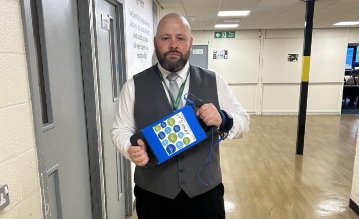 Image of Carrying the Weight: Mr Guatella Raises Awareness for Men’s Mental Health