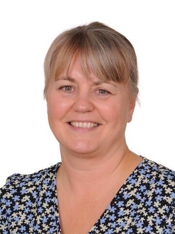 Mrs C Lewtas