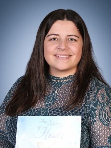 Miss N Bednarczuk