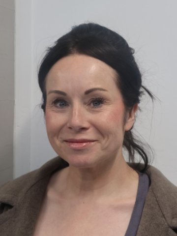 Ms Michelle Perrott
