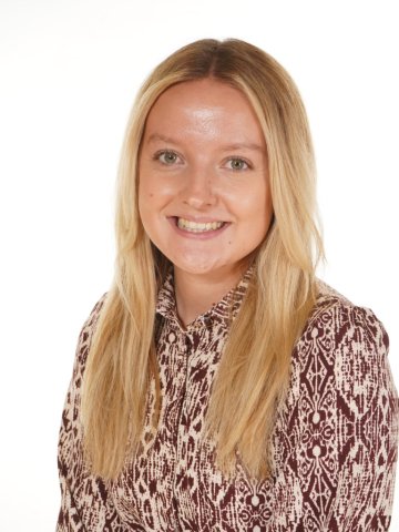 Miss E Myatt