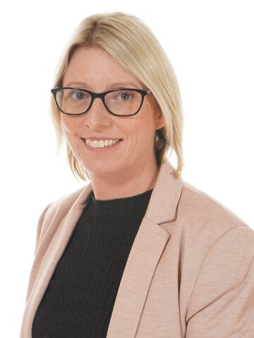 Mrs Z Dudley