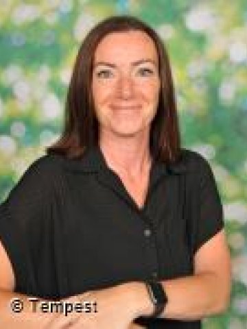 Mrs Dale-Hutchinson