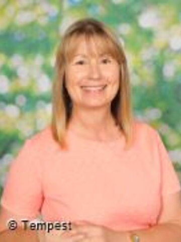 Mrs Rae