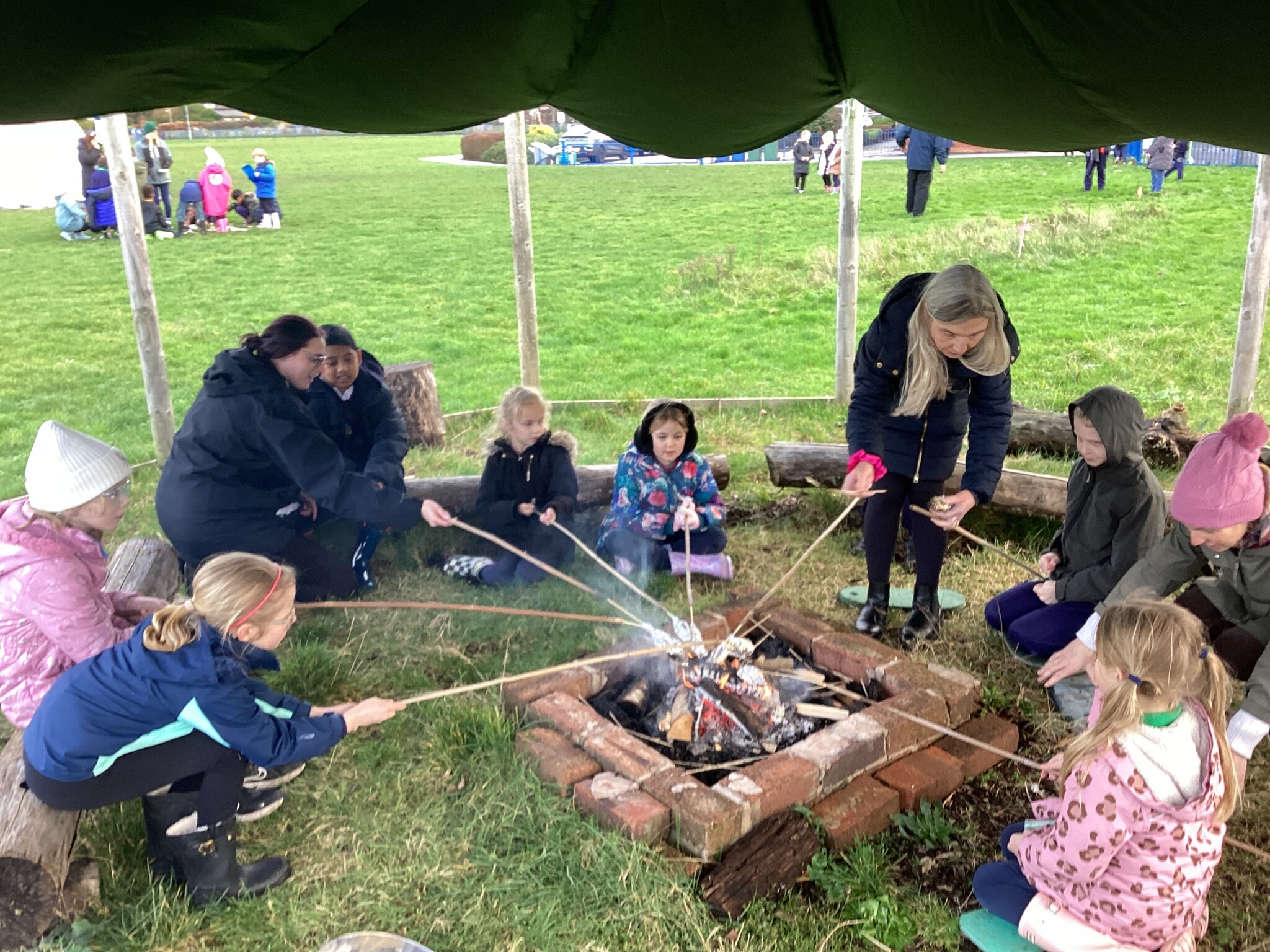 Image of Year 3 Prehistoric Afternoon