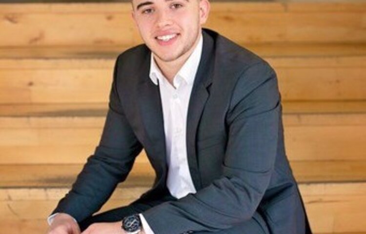 Image of HNC Graduate Dylan Marks 6 Months of being  SalesStar UK’s First Degree Apprentice 