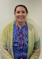 Mrs Julie King