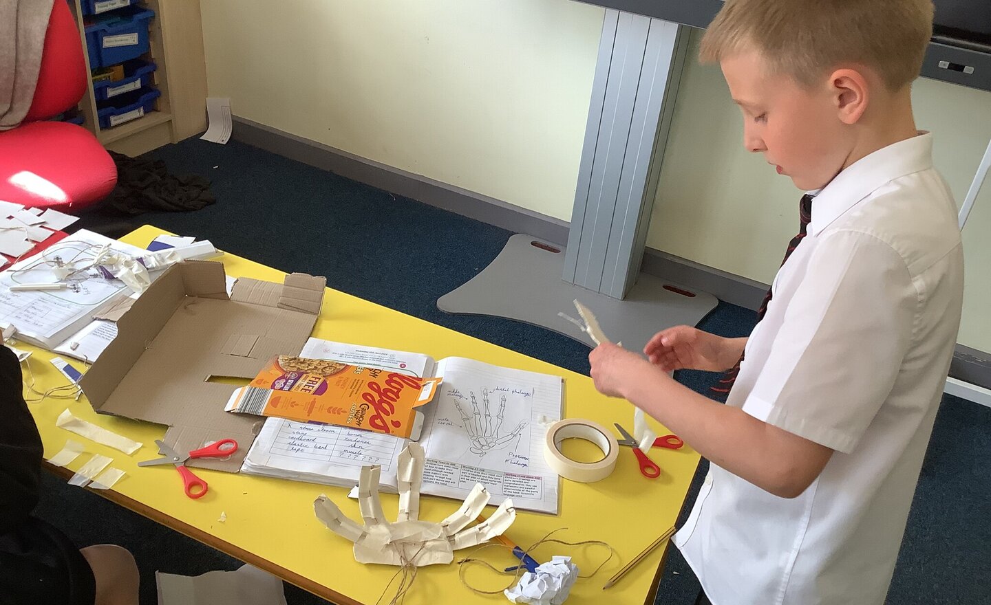 Image of Creating bionic hands in science