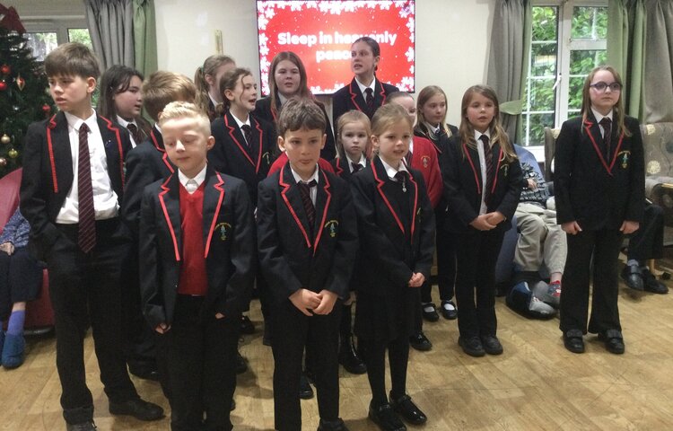 Image of Stubby Leas Nursing Home Carol Singing