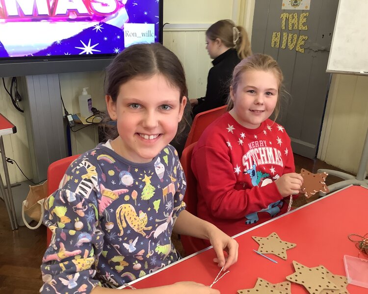 Image of Christmas craft day - Class 2 - 2023