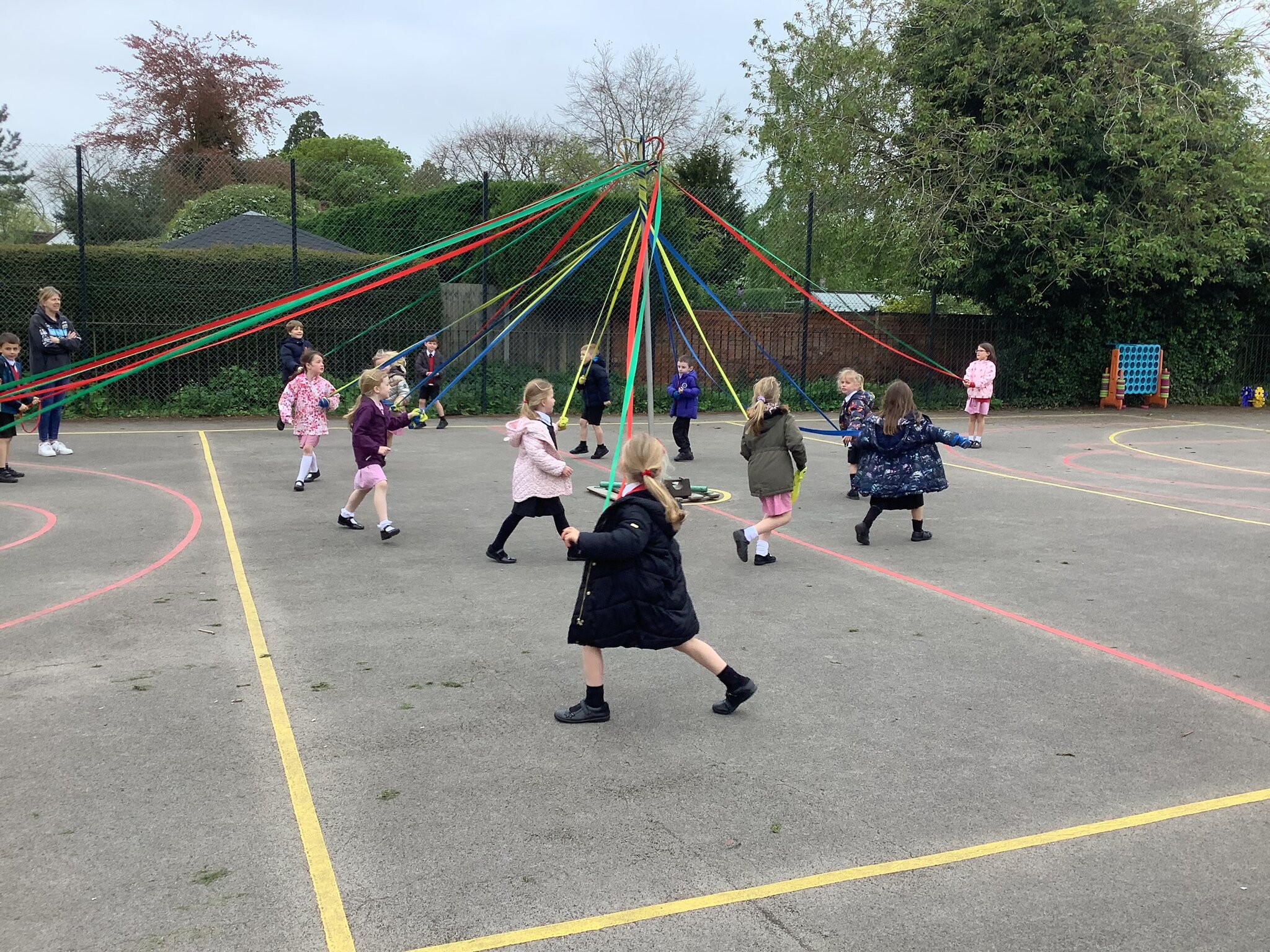 Image of Maypole dance rehearsals