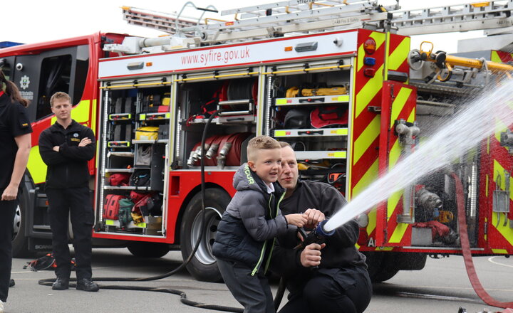 Image of Wisewood Primary School Hosts Careers Inspirations Day For Pupils
