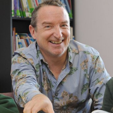 Mr Christopher Ross