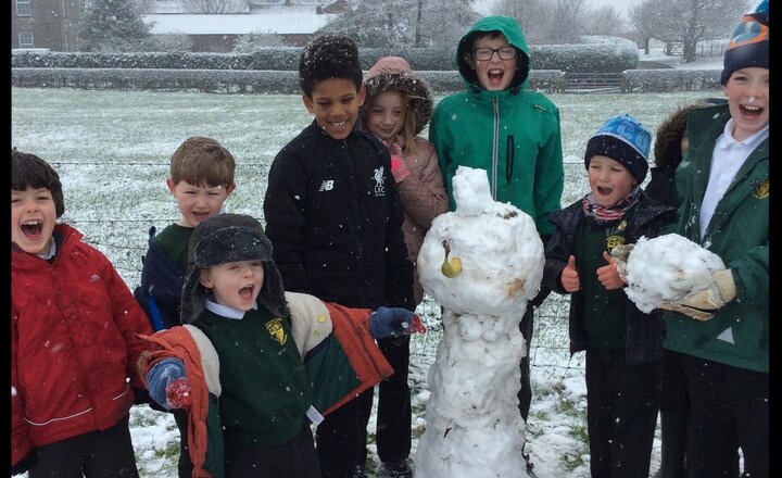 Image of It’s snowing in Inskip!
