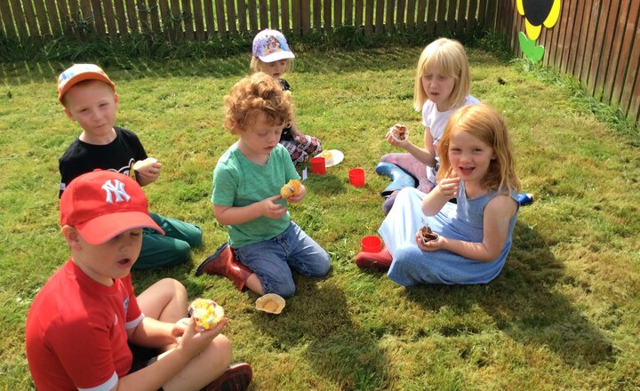 Image of Lower School's Garden Tidy Up!